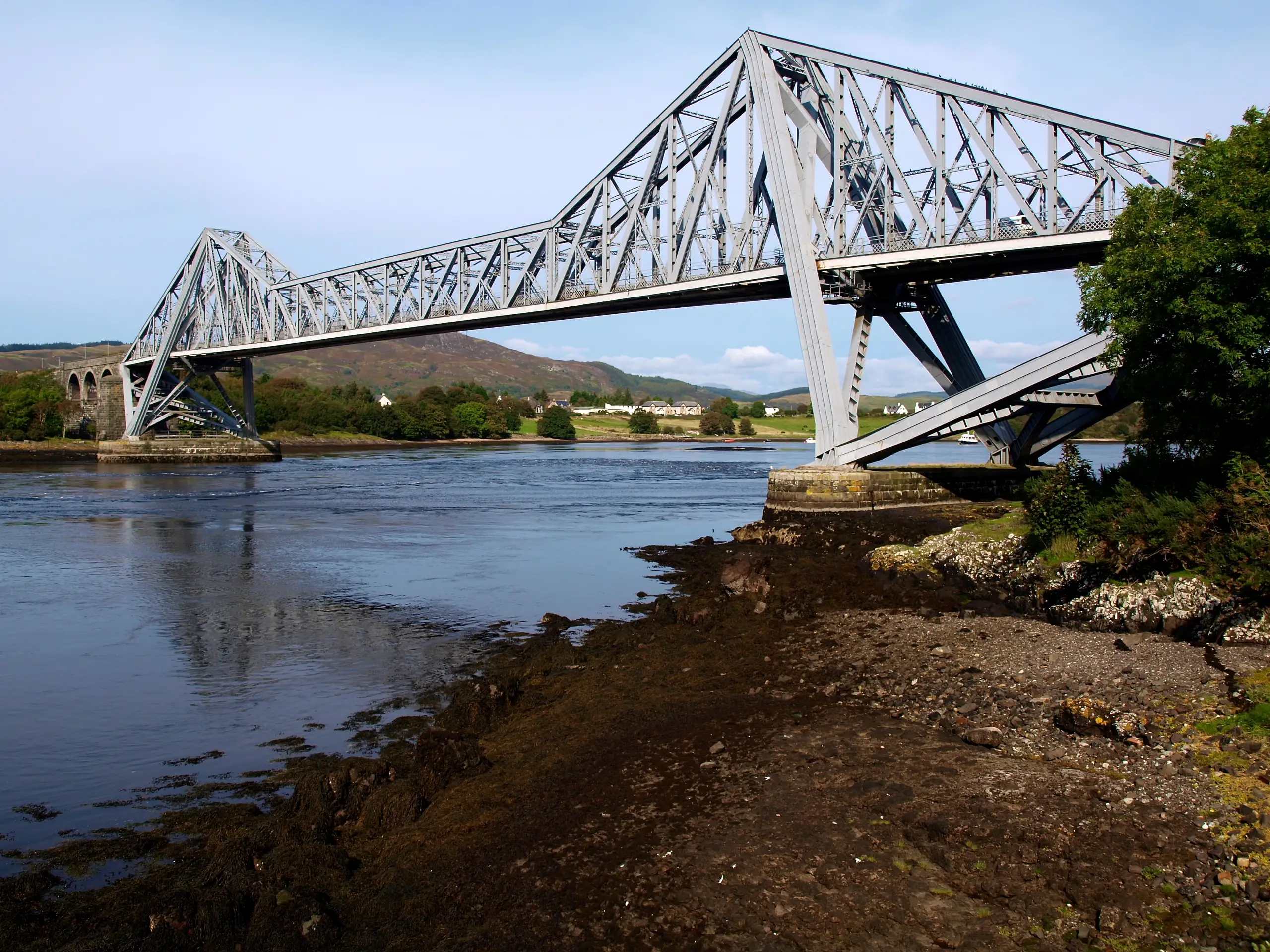 The Falls of Lora flowing under Connel bridge