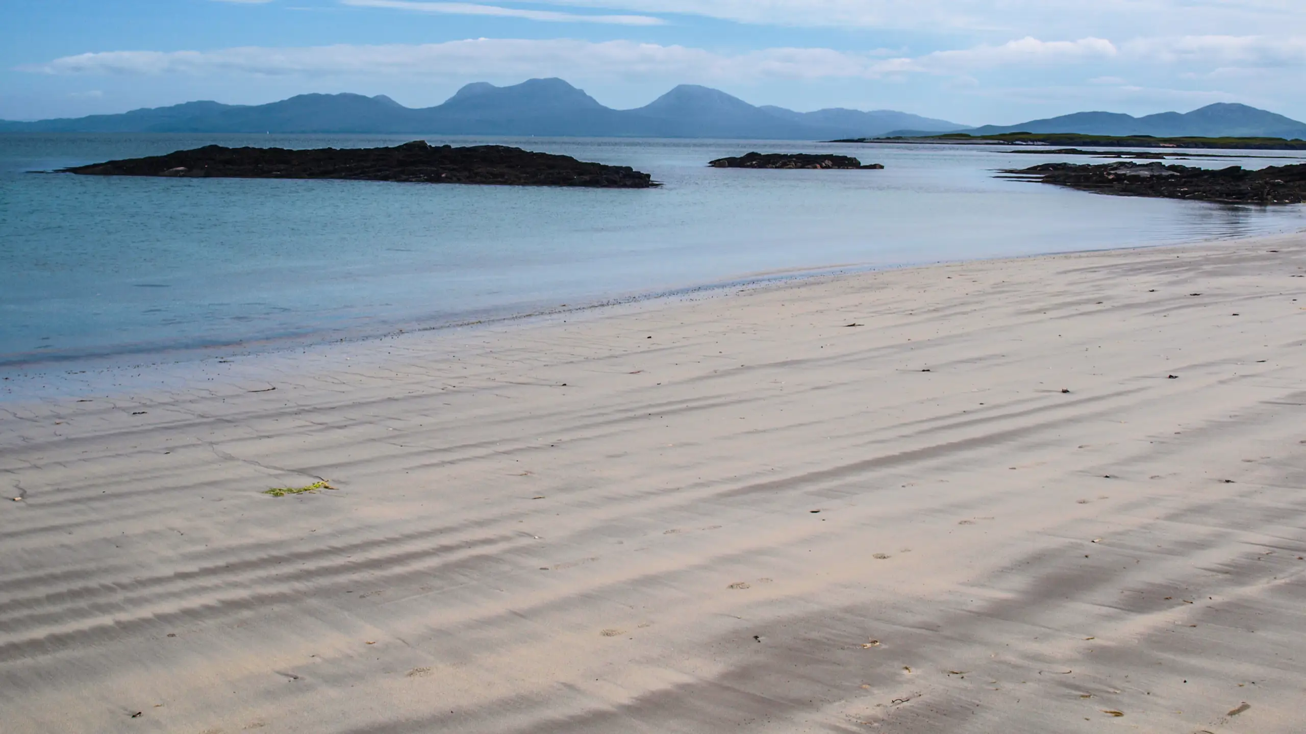 The endless beach with the Paps of Jura (again)